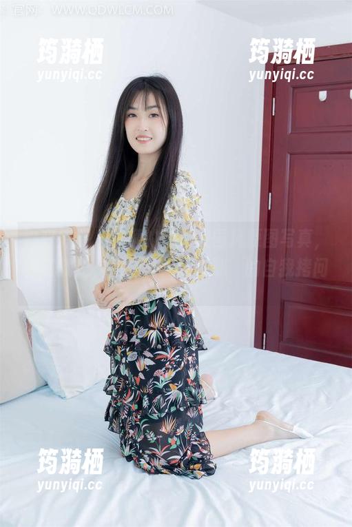 物恋传媒-柠檬 物恋传媒 - 柠檬的清新校园风原图写真,简直就是‘我是谁,我在哪’的自我拷问。