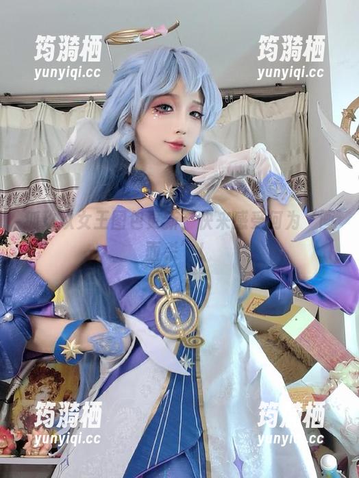 狐玖玖女王图包更新，快来感受何为‘画面杀’！