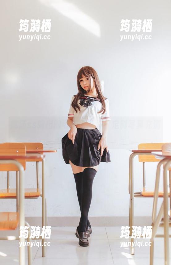 疯猫ss输出的可爱值爆表，定制写真充满小心机