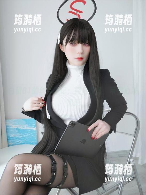 白银81的丝袜印记：照片收藏，带你心跳加速