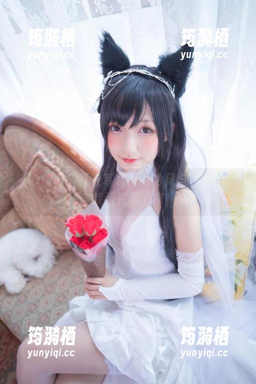 神楽坂真冬 神楽坂真冬夏日写真集:冷风与热浪的调皮瞬间资源分享!