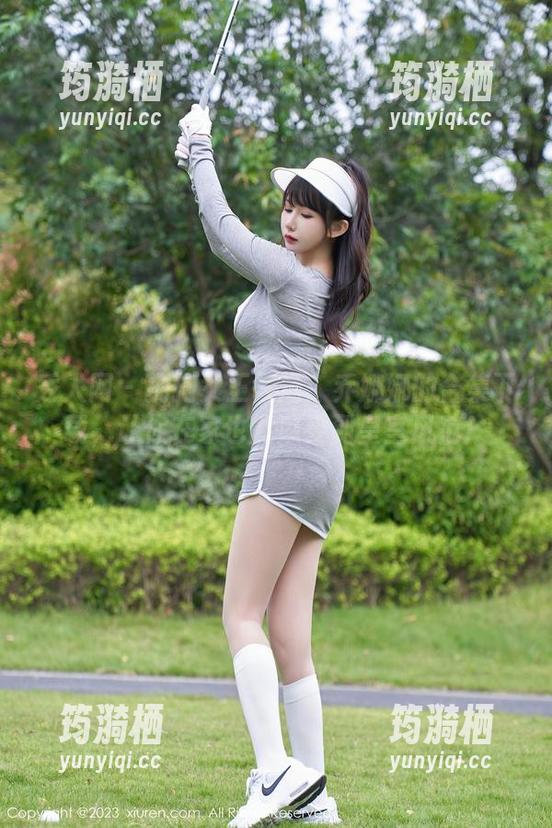 秀人网 - 拥抱女王气场：乔娜娜的合集下载，让你在家也能感受到皇室风范！