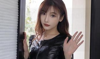 秀人网 – 最新的娜露selena肉丝，果然让人感觉无比悸动，有点好奇于她的灵感来源！
