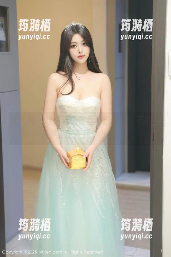 秀人网 - 哇，这组蕾丝精选套图，不得不说尹甜甜真是个小魔女！