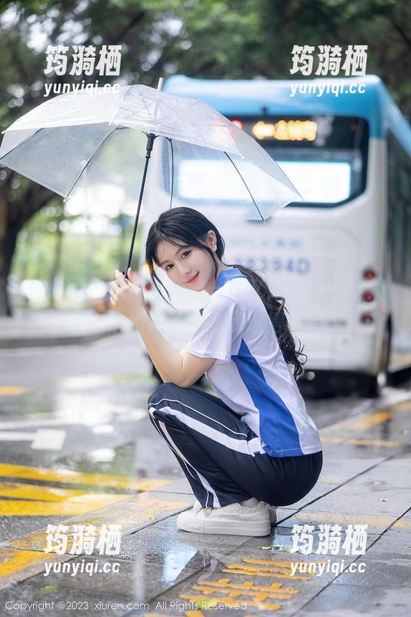 秀人网 - 图片更新——林文文yooki学姐又一次用她的美把我迷得不轻！