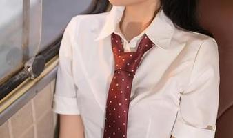 秀人网 – 壁纸灵感来自蓝夏的办公室？我这眼睛有福了！