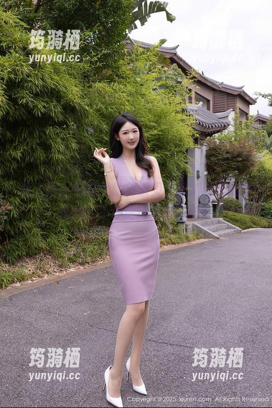 秀人网 - 校园里的邱淑贝，高清图集如梦似幻，不想错过任何一角！