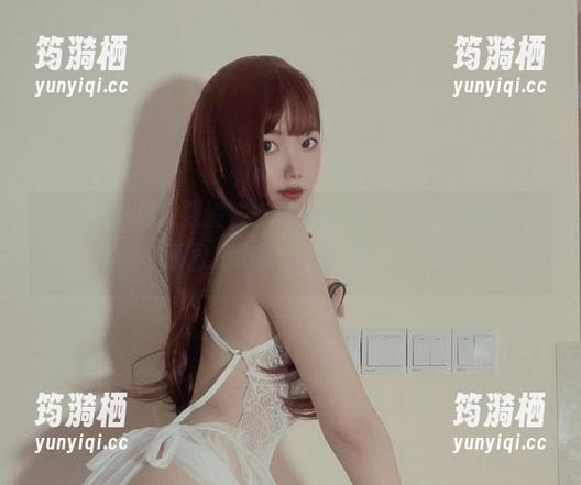 微密圈 - 别说我没告诉你，纪念小小v的渔网红丝原图免费拿，快来围观！