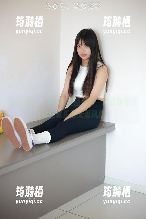 绮梦摄影 - 牛仔裤美图更新，耶耶教你什么才是真正的无畏风格！