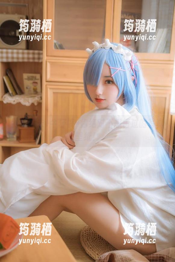 羽生三未+牛仔裤=你绝对不想错过的写真壁纸！