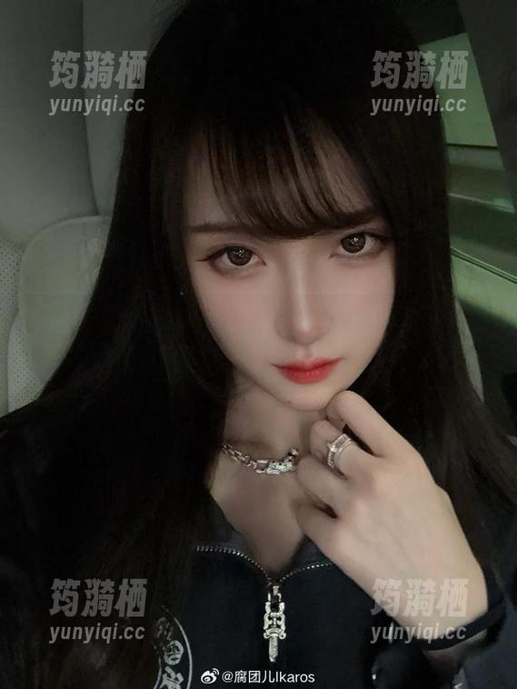 一探腐团儿Ikaros的蕾丝图库：作品中的那抹优雅，简直让人心动