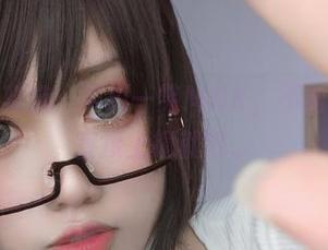吾妻旗袍精选：芊川一笑MNK，不需要说明，直接上镜就好。