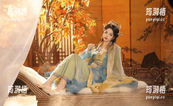 分享一下苏嫣qvq的牛仔裤，咋感觉她都是魔法师啊，真好看！
