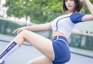 全套蜜汁猫裘竞泳原图，慢慢看，带点小心跳