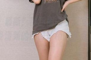 袜啵啵 – 最新！甜甜圈的夏天写真合集，感受清新的同时…稍微有点色哦