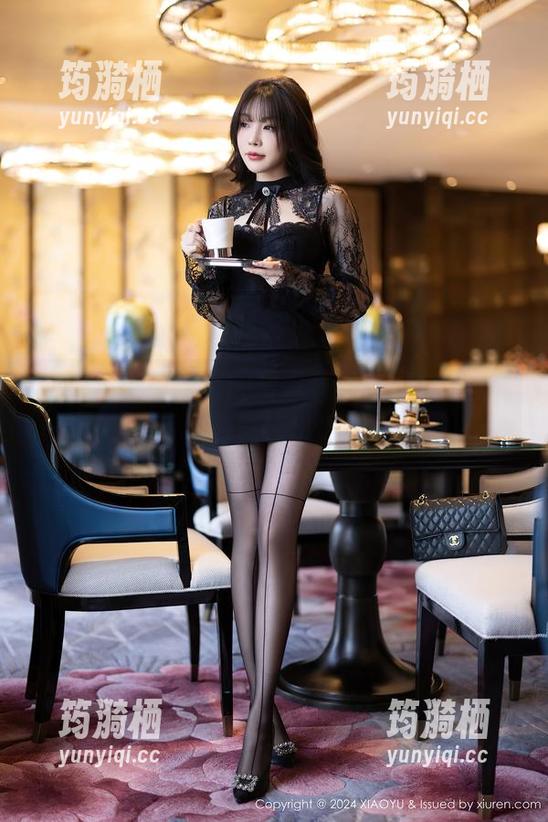 语画界 - 杨紫嫣的眼镜美图合集，個性与优雅碰撞出火花