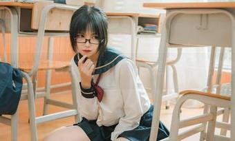 逐月Su的神奇套装：私拍不仅仅是穿衣，还能穿心！