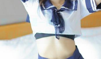 青豆客 – 不只是一件校服，Yumi尤美的合集让你怀念那些单纯的日子！