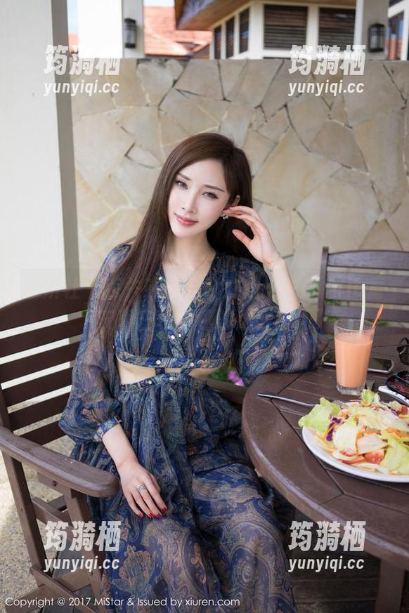 魅妍社 - 丢失在光与影之间——Olivia童安琪白色图包的迷人瞬间