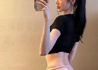 微密圈 – 从秘书到女神！黎允熙的写真合集，瞬间打破你的三观！