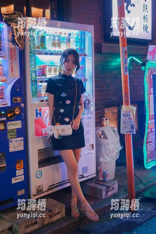下载黑川桐乃体操服图包：为啥我不想关掉这个页面？