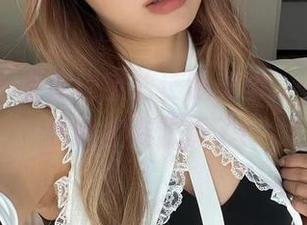 微密圈 – 看黑饱宝的长腿美图，一不小心你就被资源撩了！